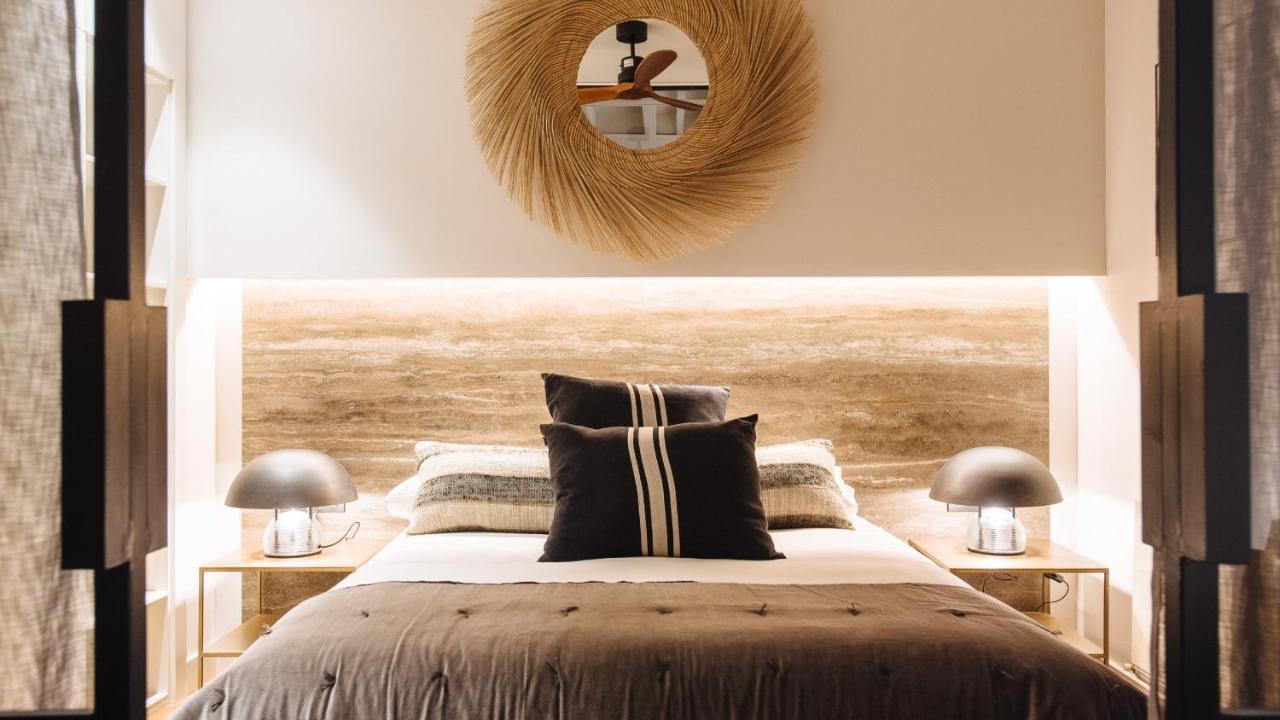 R26 Suites Sevilla ภายนอก รูปภาพ
